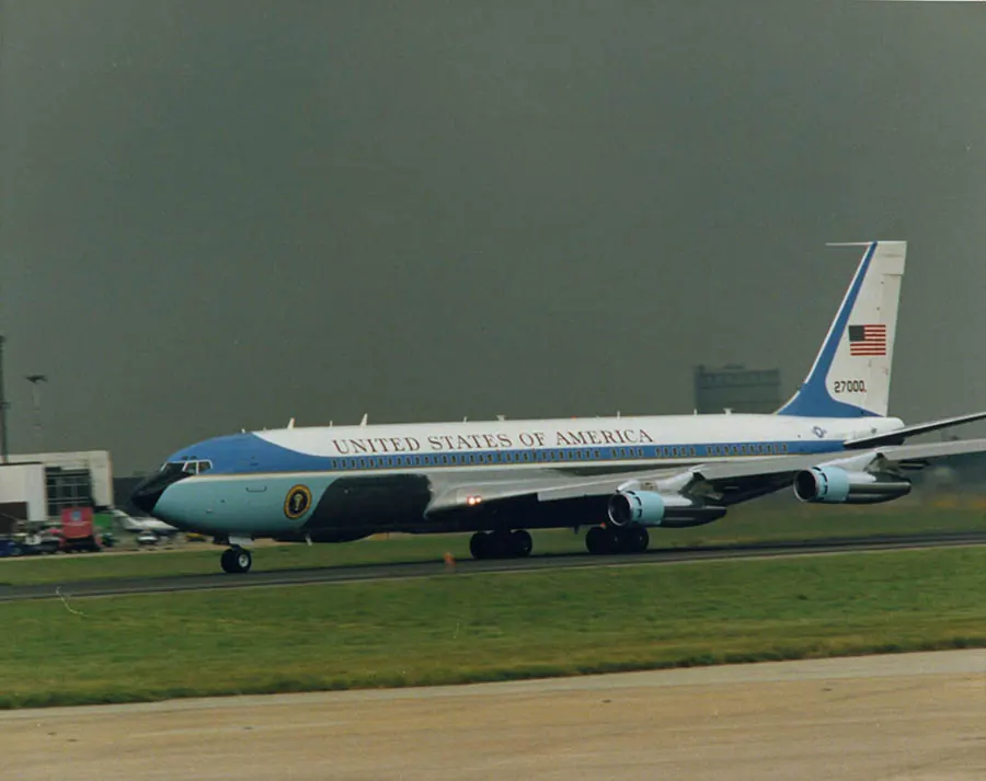 Air Force One SAM 27000