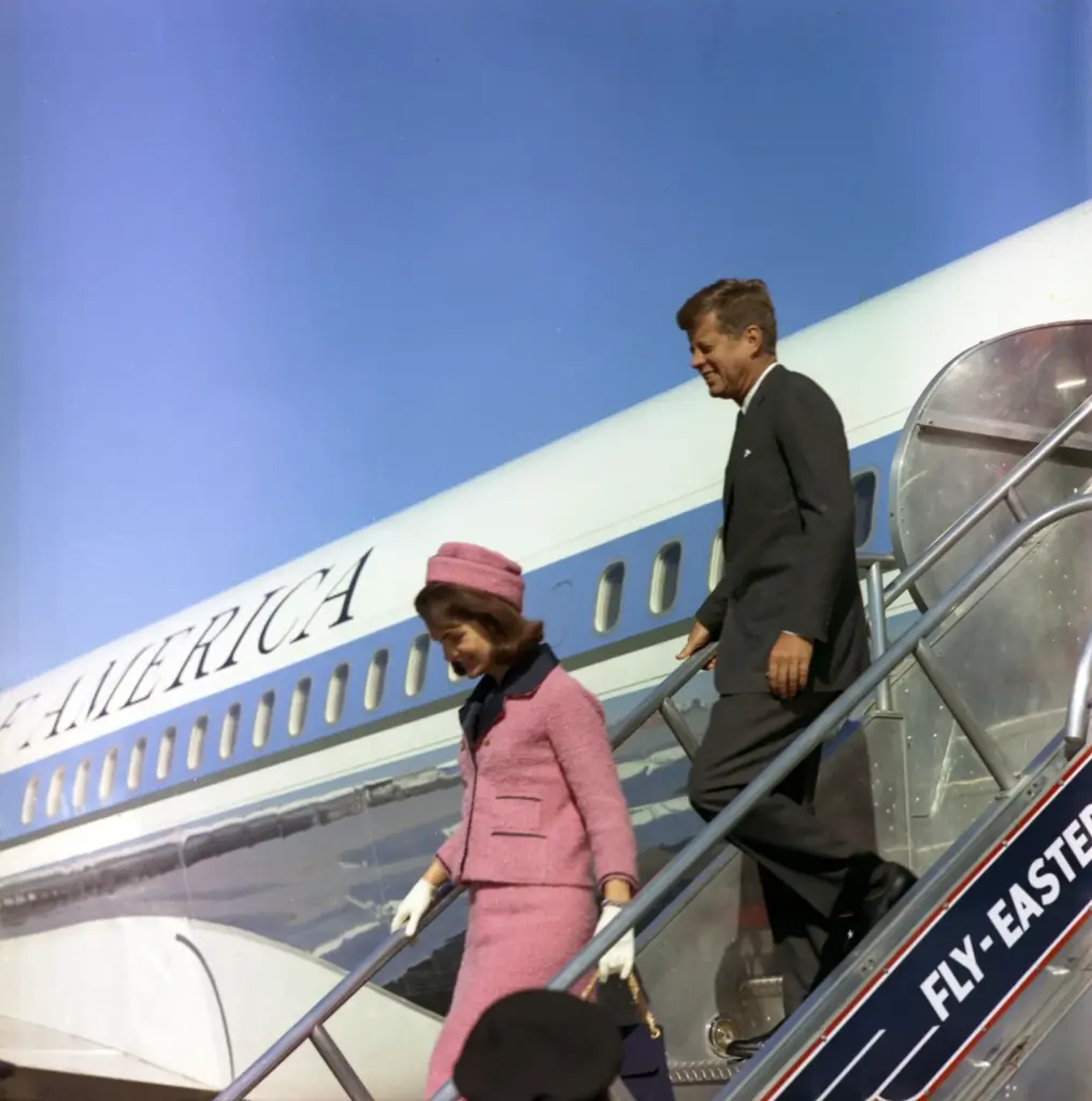 President John F. Kennedy and First Lady Jacqueline Kennedy Arrive in Dallas, 22 November 1963